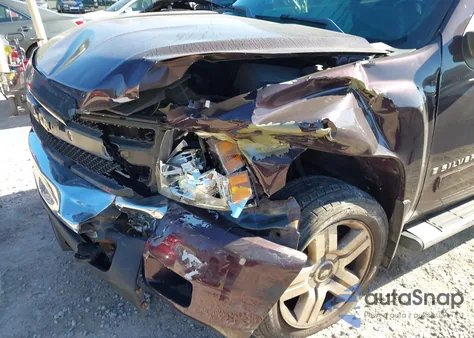 2008 Chevrolet Silverado 1500 Lt1/Lt2/Ltz/Work Truck from USA, damaged, VIN 2GCEK133681104729